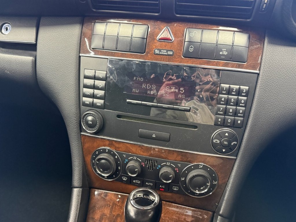 Used Mercedes-Benz C Class 2005 for sale - 77920176: Photo 22