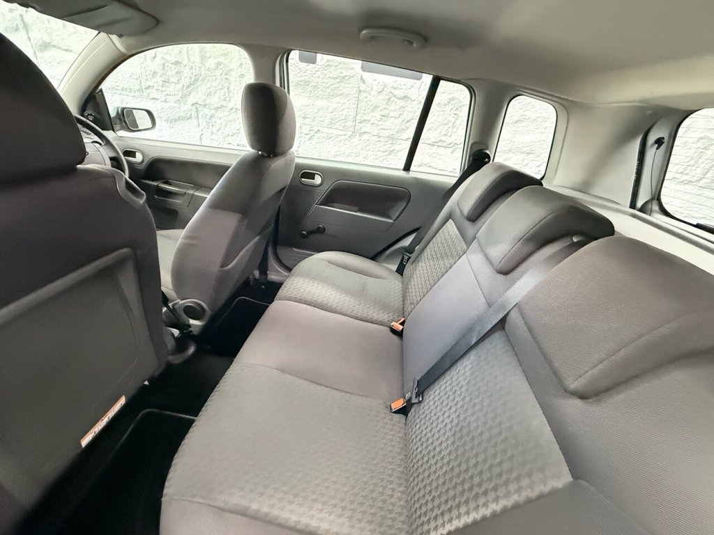 Used Ford Fusion 2003 for sale - 76069193: Photo 27