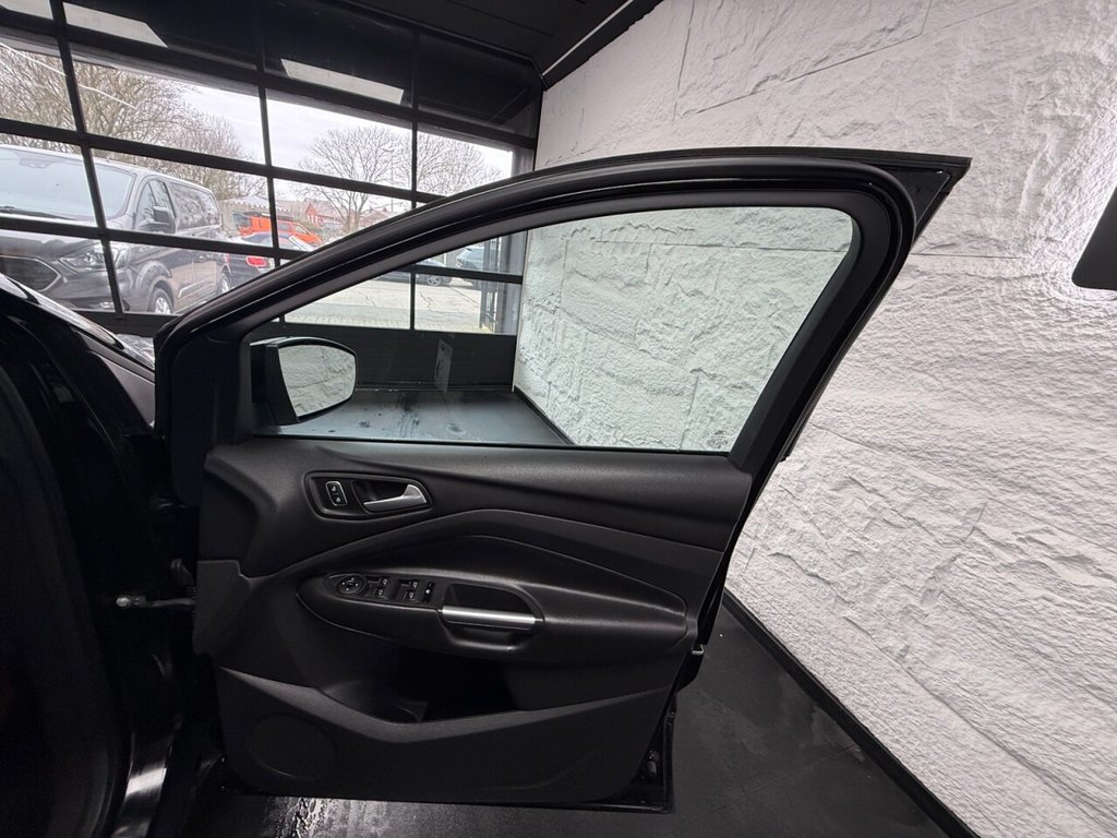 Used Ford Kuga 2019 for sale - 77642550: Photo 24