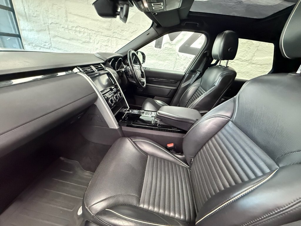 Used Land Rover Discovery 2017 for sale - 77200117: Photo 3