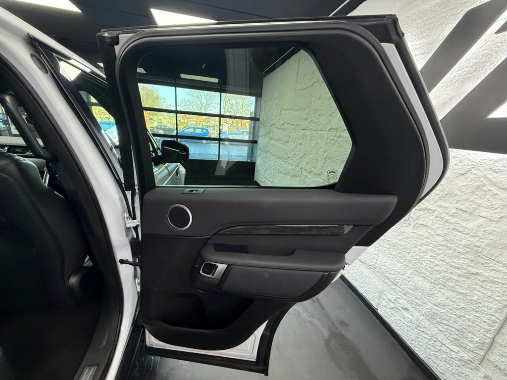 Used Land Rover Discovery 2017 for sale - 77200117: Photo 33