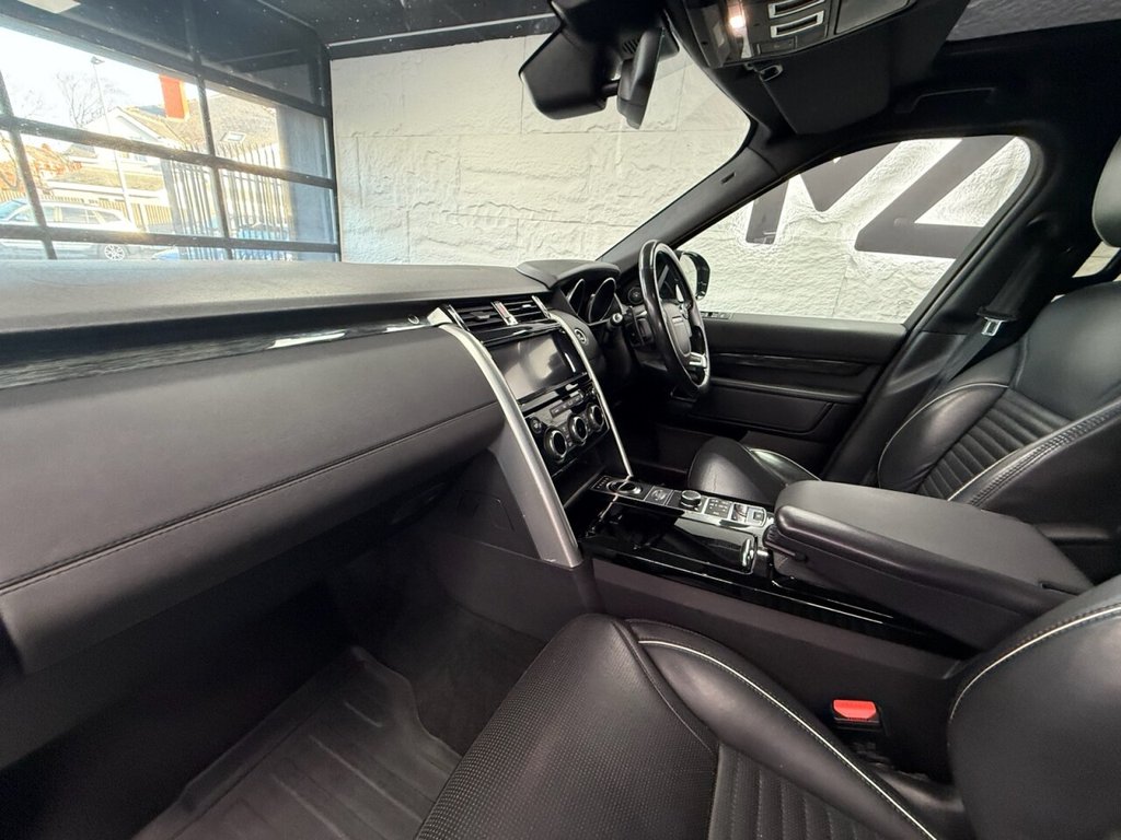 Used Land Rover Discovery 2017 for sale - 77200117: Photo 9