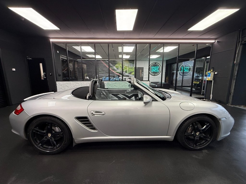 Used Porsche Boxster 2009 for sale - 77072726: Photo 24
