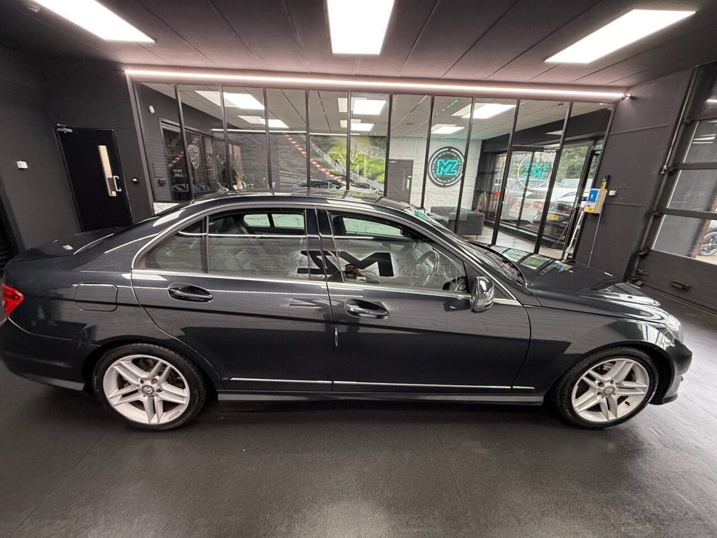 Used Mercedes-Benz C Class 2013 for sale - 76546594: Photo 16