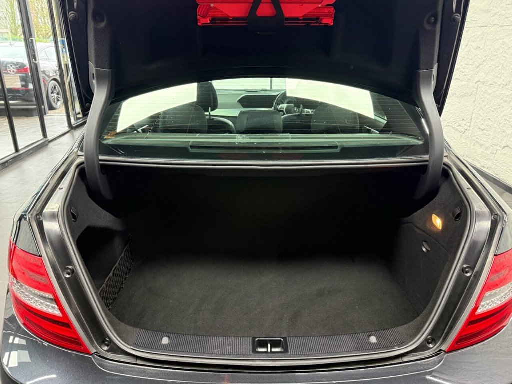Used Mercedes-Benz C Class 2013 for sale - 76546594: Photo 27
