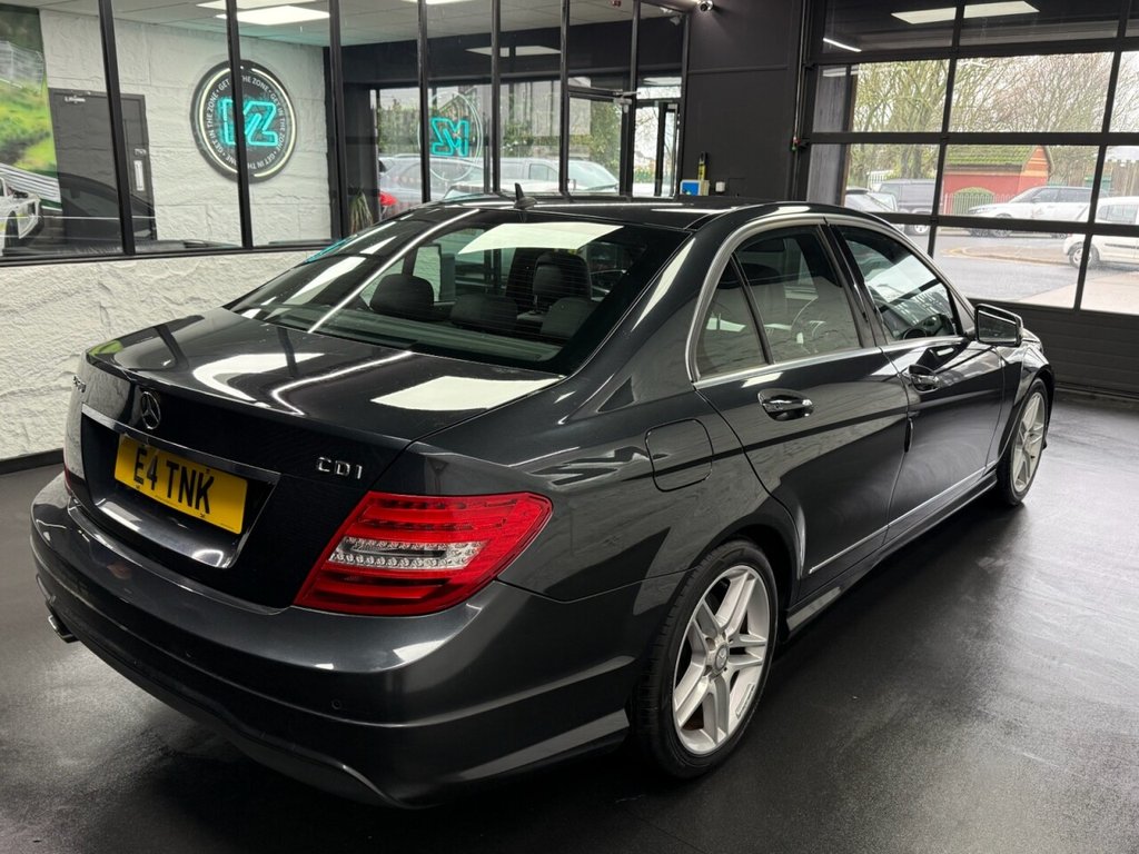 Used Mercedes-Benz C Class 2013 for sale - 76546594: Photo 8