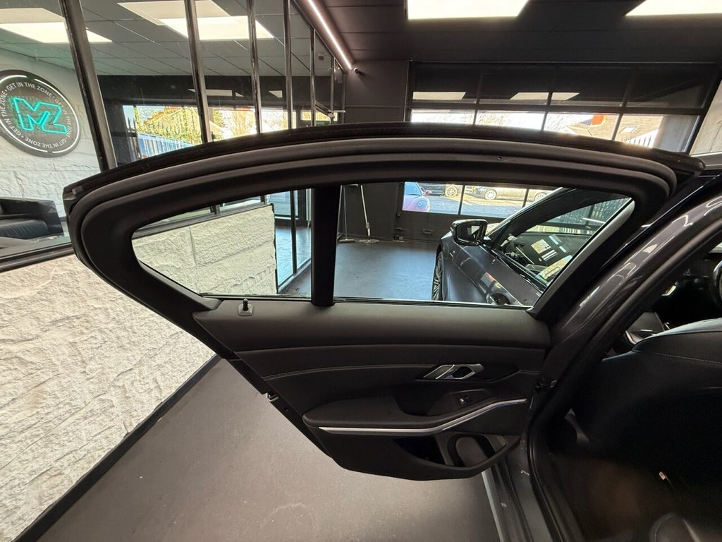 Used BMW 3 Series 2019 for sale - 76632119: Photo 33