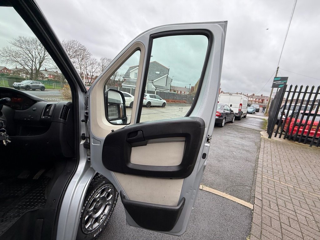 Used Peugeot Boxer 2017 for sale - 76923127: Photo 39
