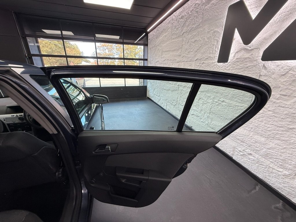 Used Vauxhall Astra 2007 for sale - 76783531: Photo 26