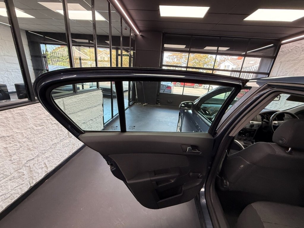 Used Vauxhall Astra 2007 for sale - 76783531: Photo 28