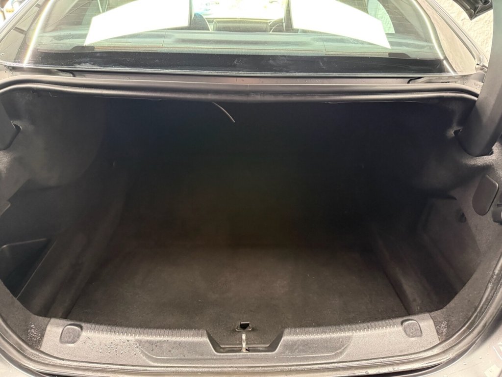 Used Jaguar XE 2015 for sale - 78082297: Photo 27