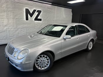 Used Mercedes-Benz E Class 2005 for sale - 79738315: Photo