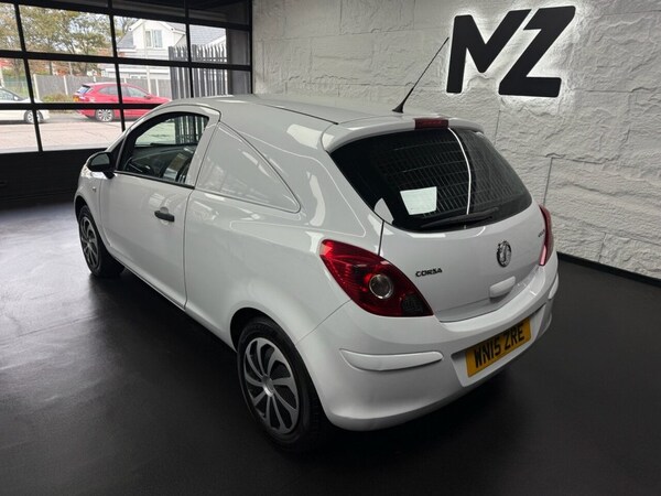 Used Vauxhall Corsa 2015 for sale - 76210334: Photo 10