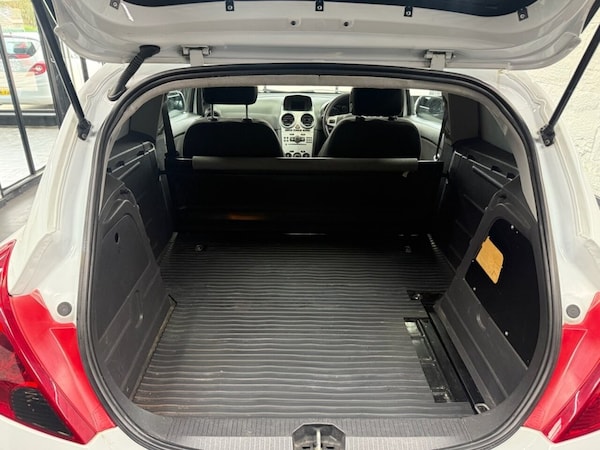 Used Vauxhall Corsa 2015 for sale - 76210334: Photo 20