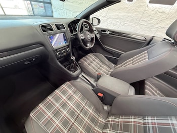 Used Volkswagen Golf 2015 for sale - 78401730: Photo