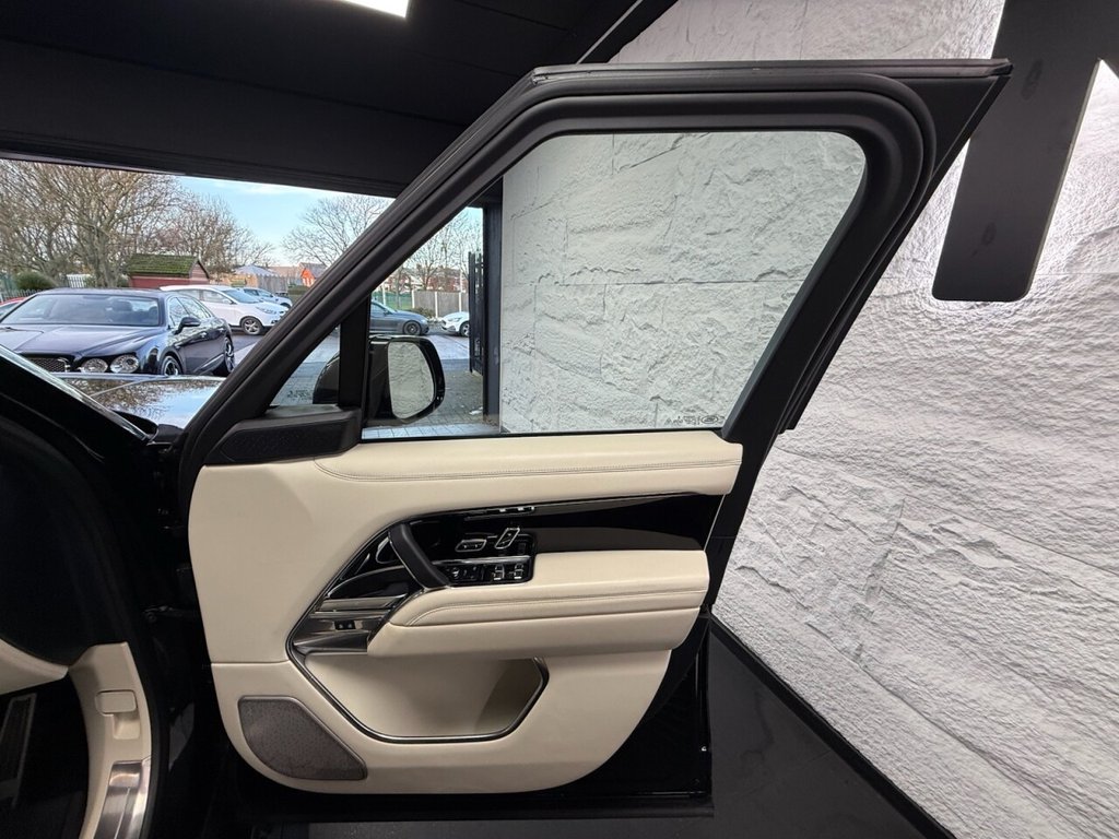 Used Land Rover Range Rover 2022 for sale - 76923525: Photo 32