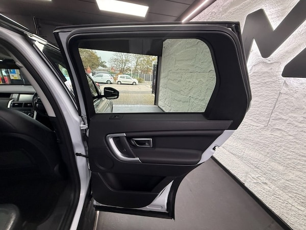 Used Land Rover Discovery Sport 2016 for sale - 76303540: Photo 21