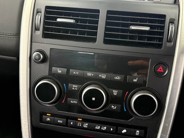 Used Land Rover Discovery Sport 2016 for sale - 76303540: Photo 33