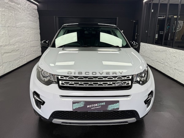 Used Land Rover Discovery Sport 2016 for sale - 76303540: Photo 4