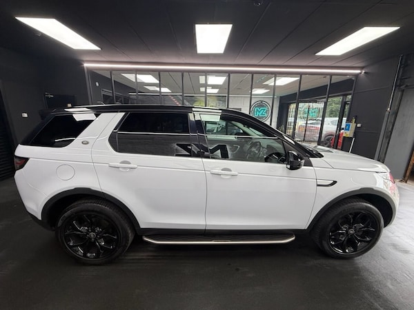 Used Land Rover Discovery Sport 2016 for sale - 76303540: Photo 6