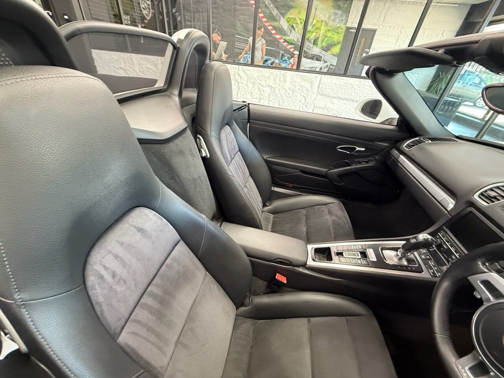 Used Porsche Boxster 2013 for sale - 76185099: Photo 11