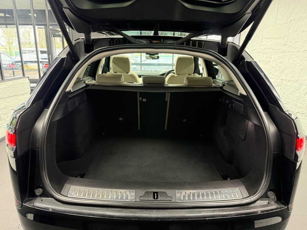 Used Land Rover Range Rover Velar 2017 for sale - 77507482: Photo 29