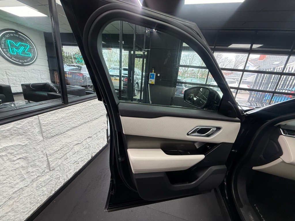 Used Land Rover Range Rover Velar 2017 for sale - 77507482: Photo 32