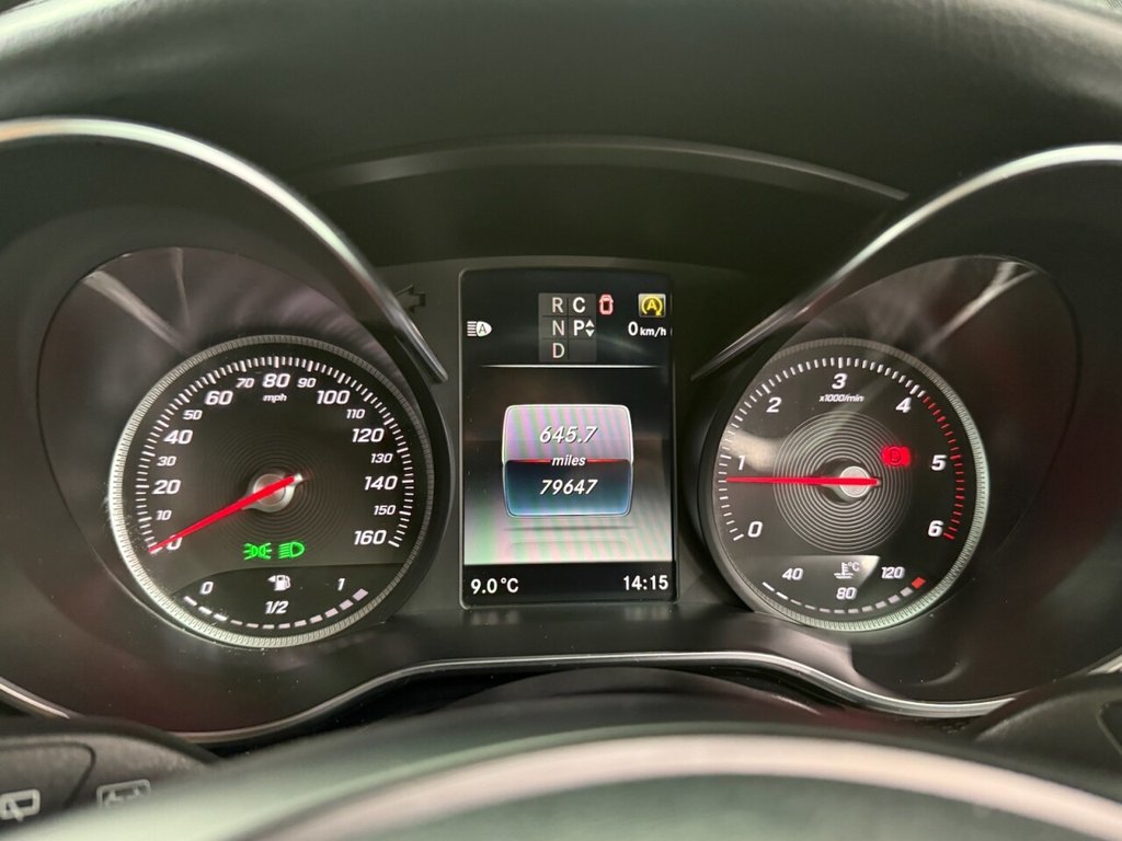 Used Mercedes-Benz V-Class 2019 for sale - 77171877: Photo 23