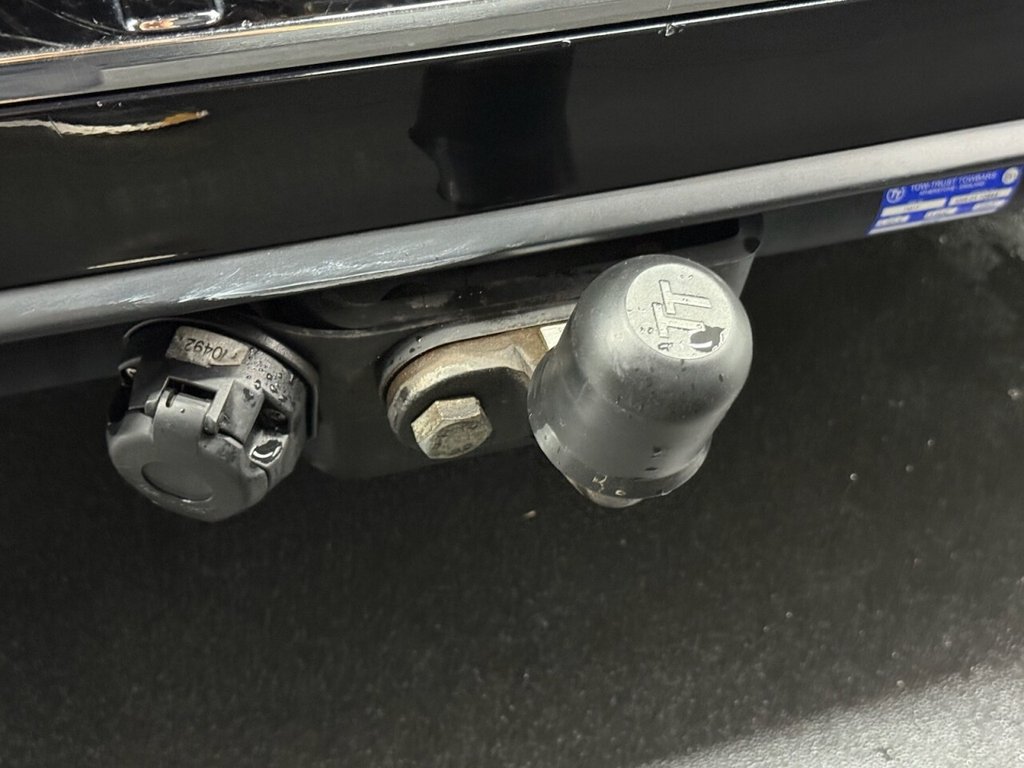 Used Mercedes-Benz V-Class 2019 for sale - 77171877: Photo 31