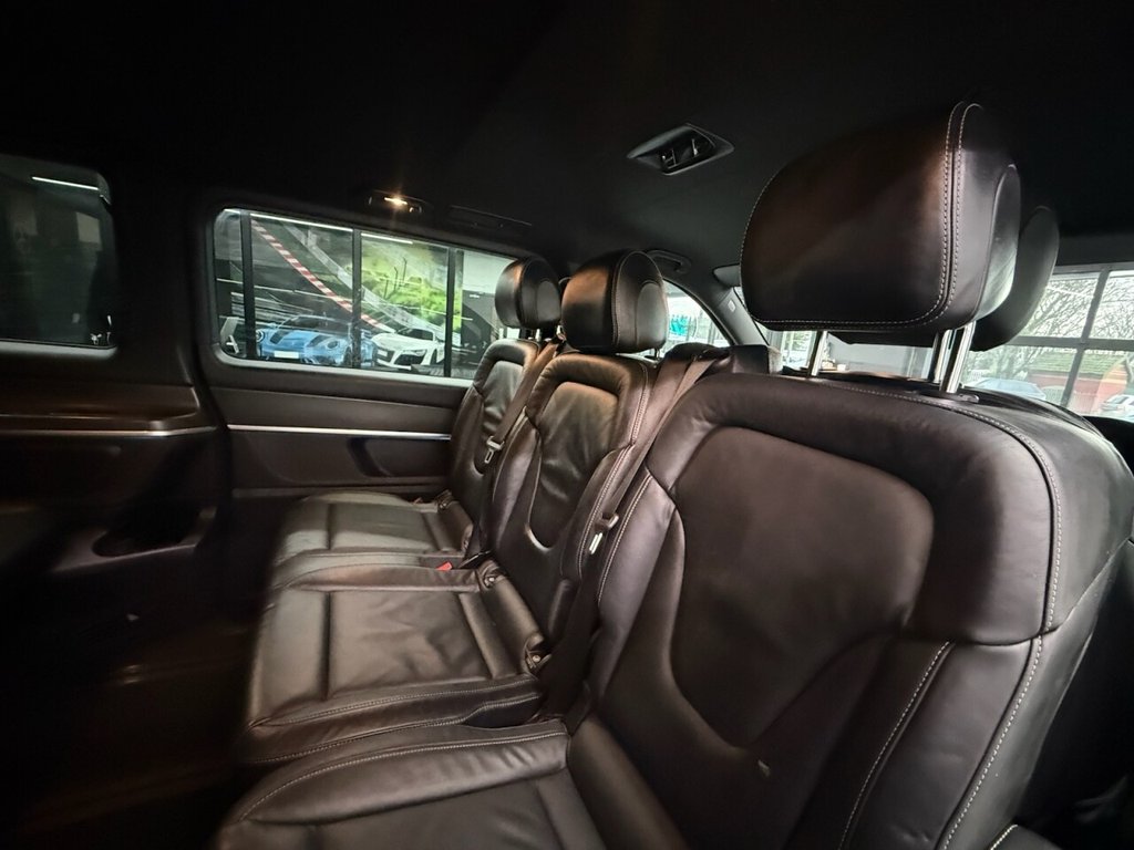 Used Mercedes-Benz V-Class 2019 for sale - 77171877: Photo 5