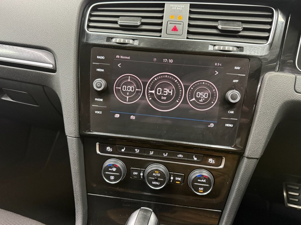 Used Volkswagen Golf 2019 for sale - 77521227: Photo 23