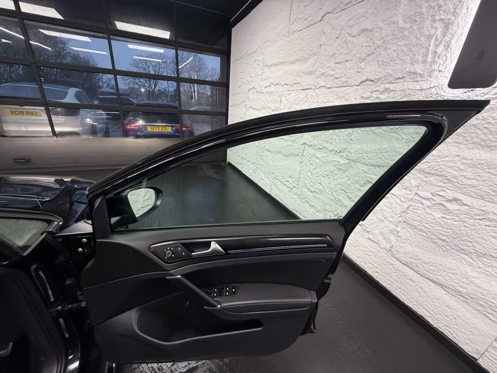 Used Volkswagen Golf 2019 for sale - 77521227: Photo 25