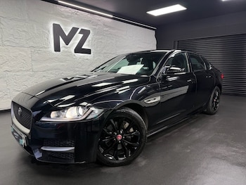 Used Jaguar XF 2017 for sale - 77608678: Photo