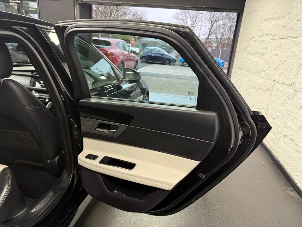Used Jaguar XF 2017 for sale - 77608678: Photo 26