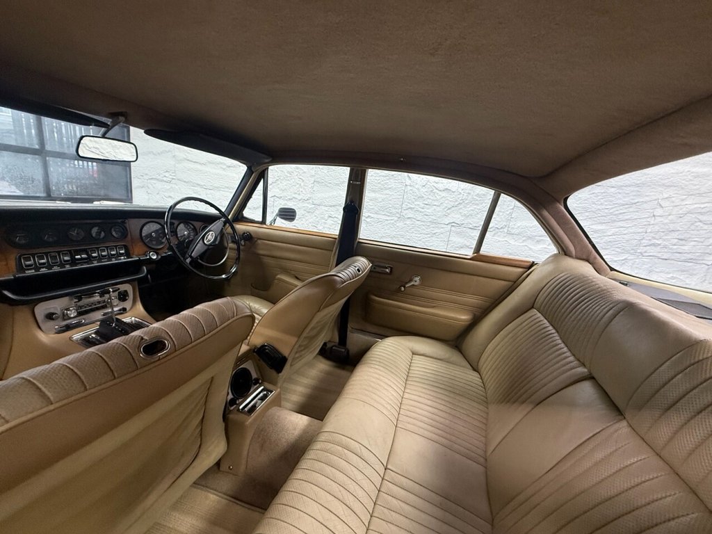 Used Jaguar 420 1972 for sale - 76768058: Photo 30