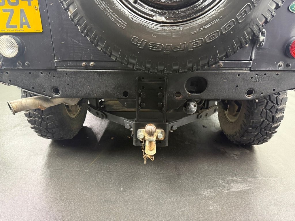 Used Land Rover Defender 2004 for sale - 76751415: Photo 11