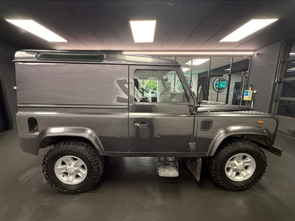 Used Land Rover Defender 2004 for sale - 76751415: Photo 16