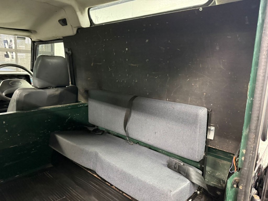 Used Land Rover Defender 2004 for sale - 76751415: Photo 9