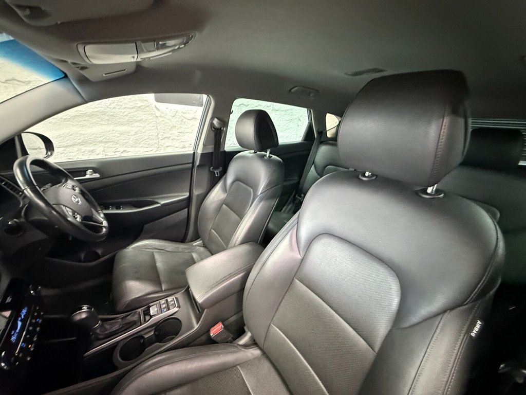 Used Hyundai TUCSON 2017 for sale - 77642305: Photo 3