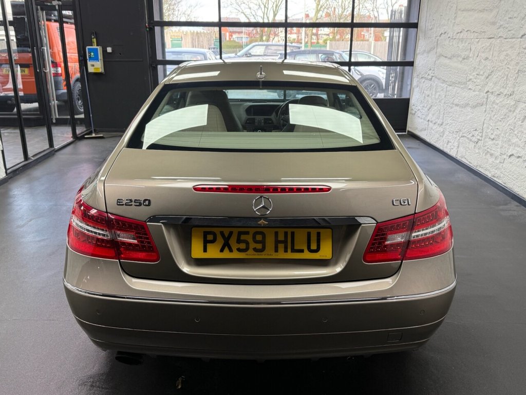 Used Mercedes-Benz E Class 2009 for sale - 77547352: Photo 24