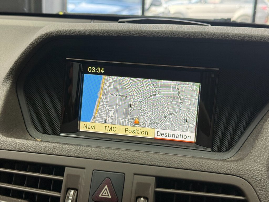 Used Mercedes-Benz E Class 2009 for sale - 77547352: Photo 3