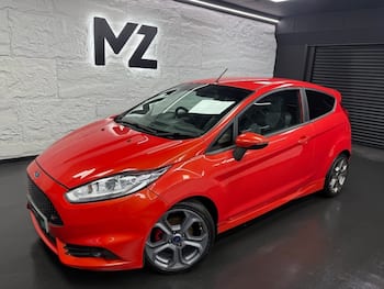 Used Ford Fiesta 2015 for sale - 79737970: Photo