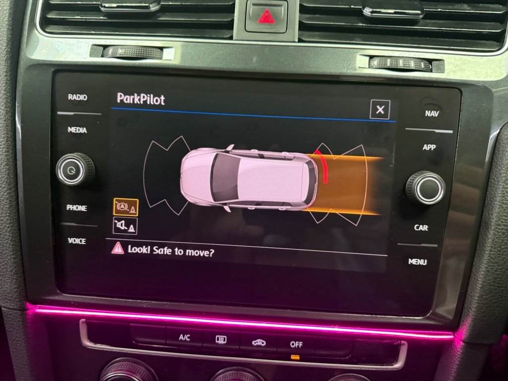 Used Volkswagen Golf 2019 for sale - 77369114: Photo 17