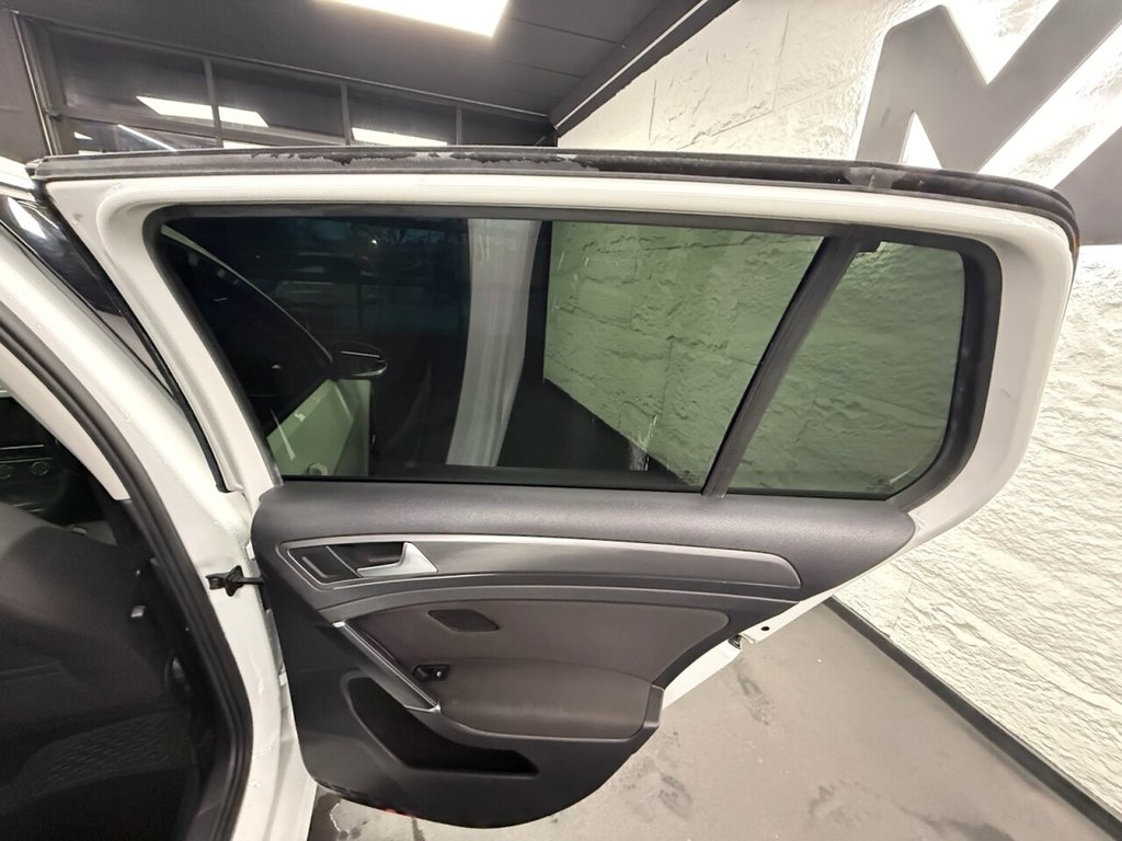 Used Volkswagen Golf 2019 for sale - 77369114: Photo 23