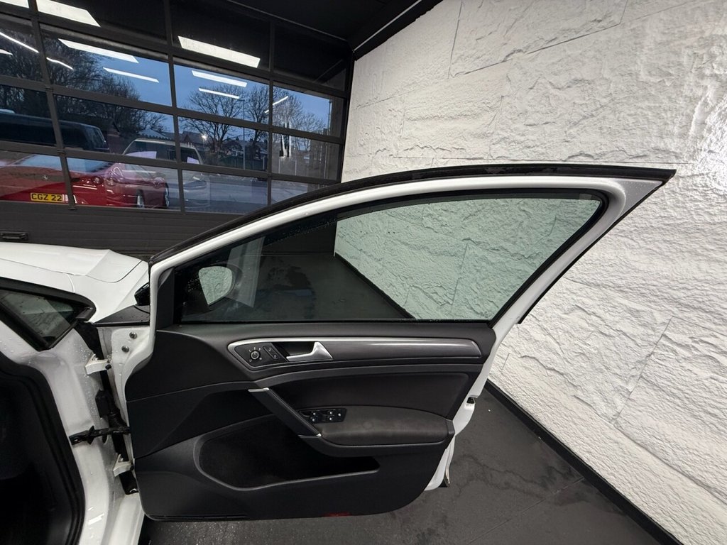 Used Volkswagen Golf 2019 for sale - 77369114: Photo 26