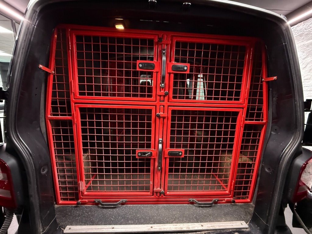 Used Volkswagen Transporter 2015 for sale - 77422322: Photo 10