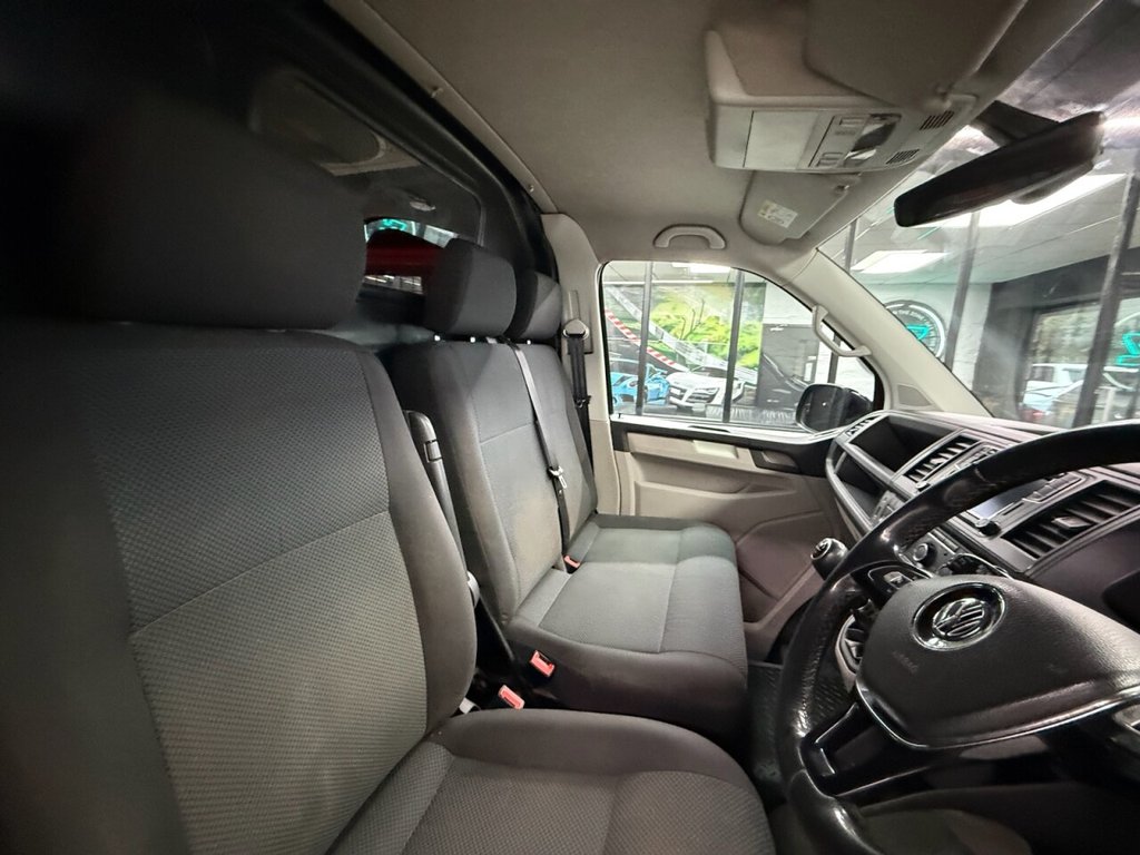 Used Volkswagen Transporter 2015 for sale - 77422322: Photo 12