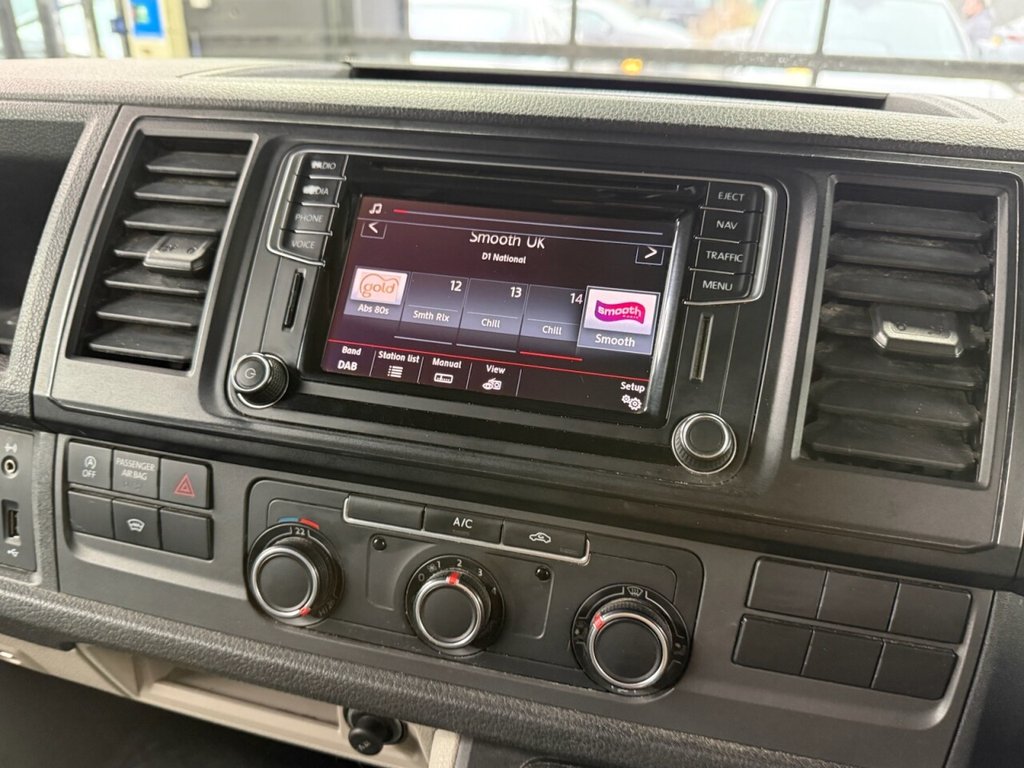 Used Volkswagen Transporter 2015 for sale - 77422322: Photo 25