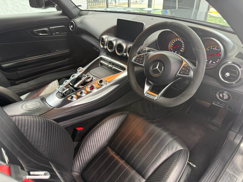 Used Mercedes-Benz AMG GT 2015 for sale - 76509801: Photo 9