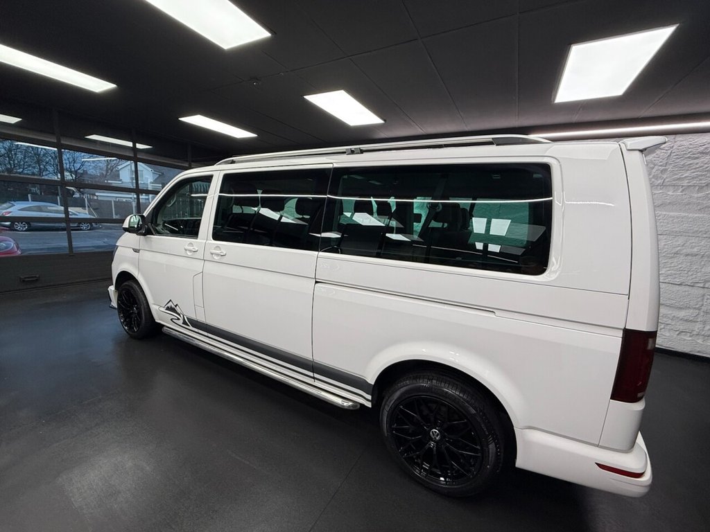 Used Volkswagen Transporter Shuttle 2017 for sale - 76698261: Photo 10